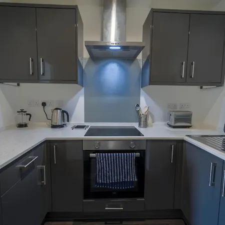 Captivating 1-Bed Apartment Merthyr Tydfil - Exterior photo